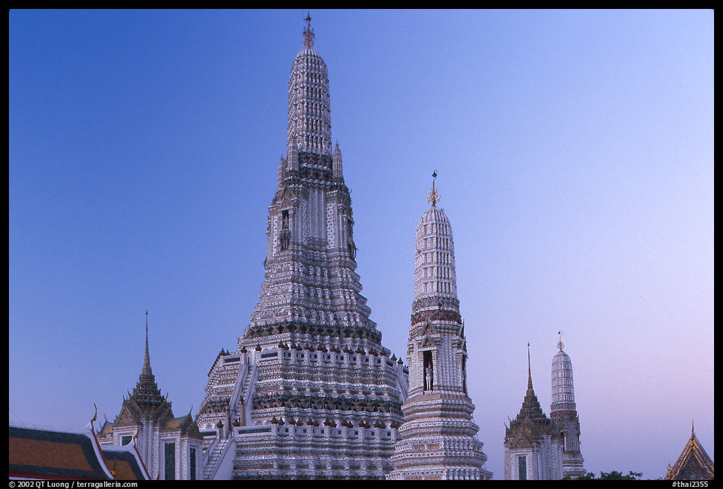 Wat Arun, temple of dawn named after the indian god of dawn. Bangkok, Thailand