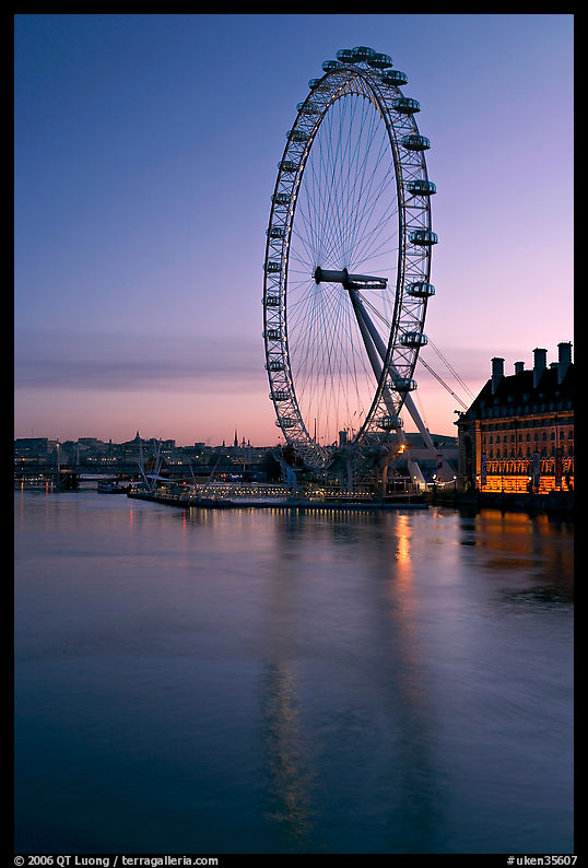 London Eye and Thames River at dawn. London, England, United Kingdom