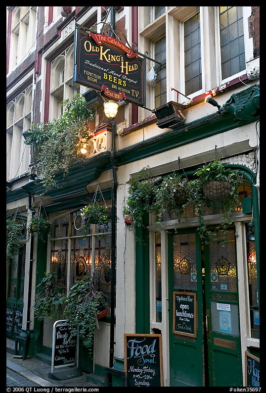 Pub Old King Head. London, England, United Kingdom