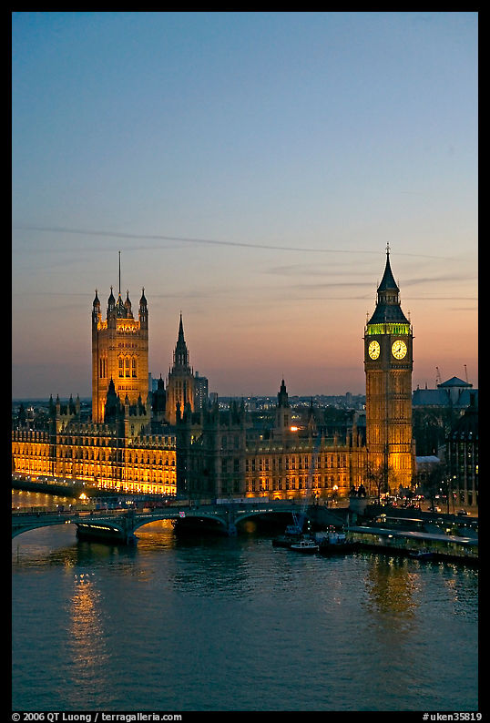 Houses of Parliament at sunset. London, England, United Kingdom