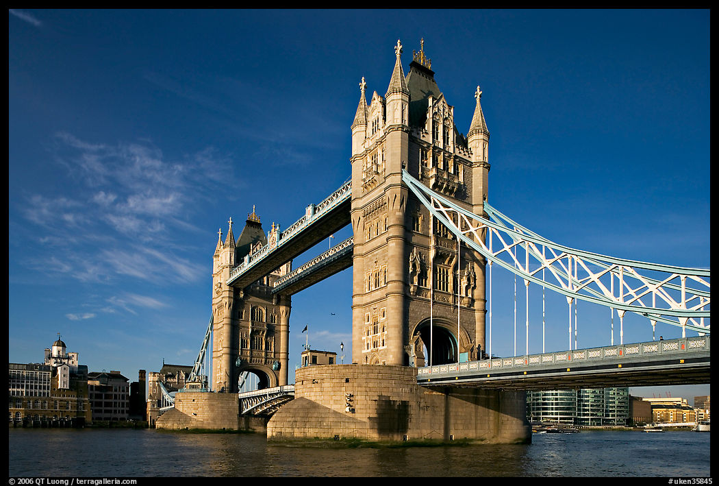 Tower Bridge, early morning. London, England, United Kingdom