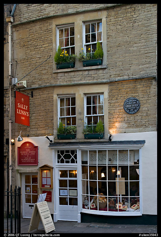Facade of Sally Lunn House, oldest in Bath (1882). Bath, Somerset, England, United Kingdom