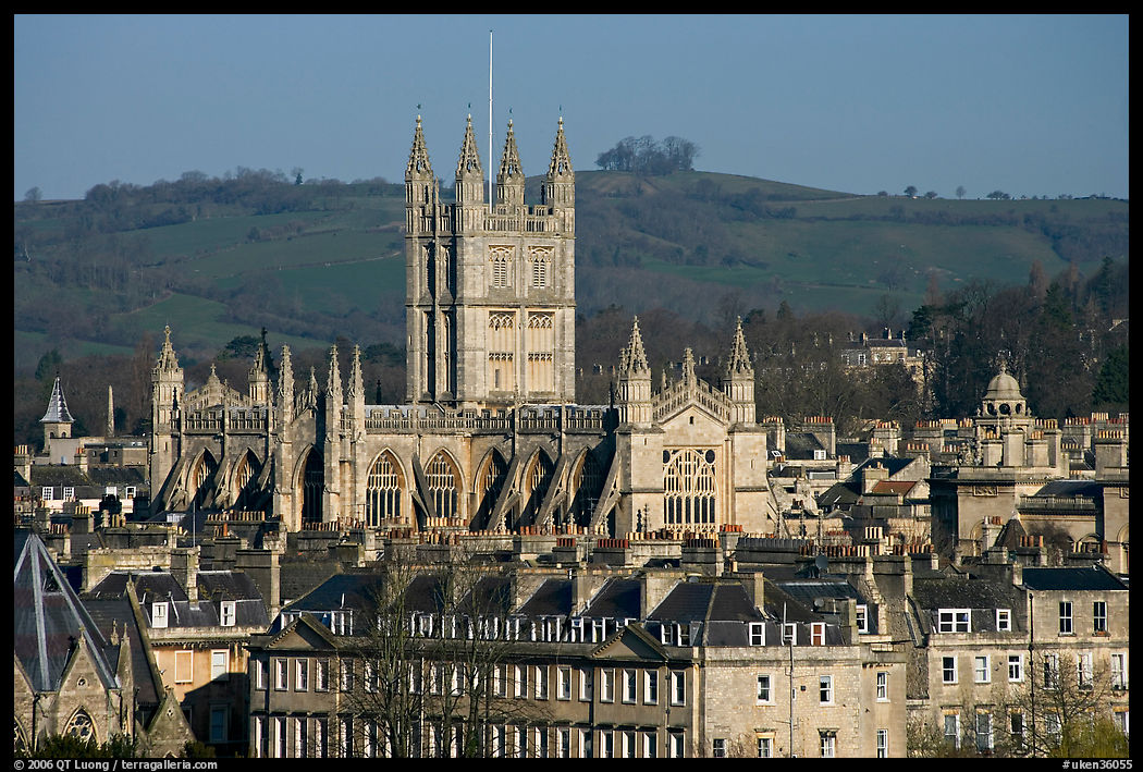 Bath Abbey rising over 18th century buildings. Bath, Somerset, England, United Kingdom
