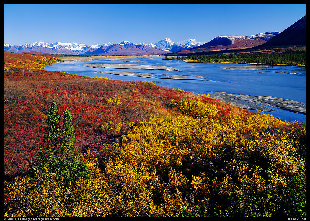 Susitna River and fall colors on the tundra. Denali Highway, Central Alaska, USA