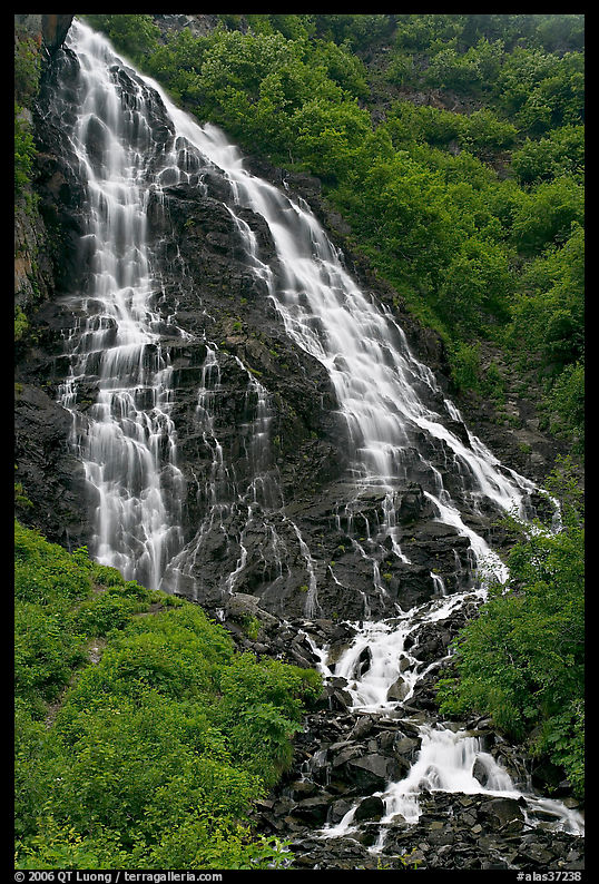 Horsetail Falls, Keystone Canyon. Richardson Highway, Central Alaska, USA