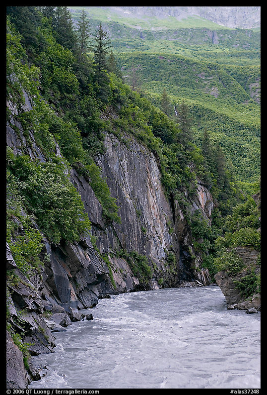 River and rock walls, Keystone Canyon. Richardson Highway, Central Alaska, USA