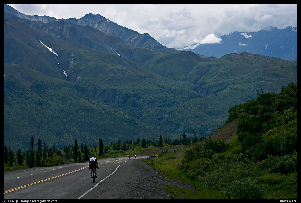 Road cycling. Glenn Highway, Central Alaska, USA