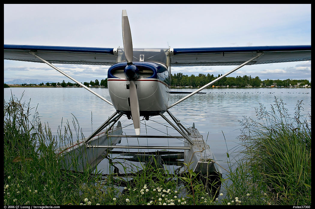 Floatplane on Lake Hood. Anchorage, Alaska, USA