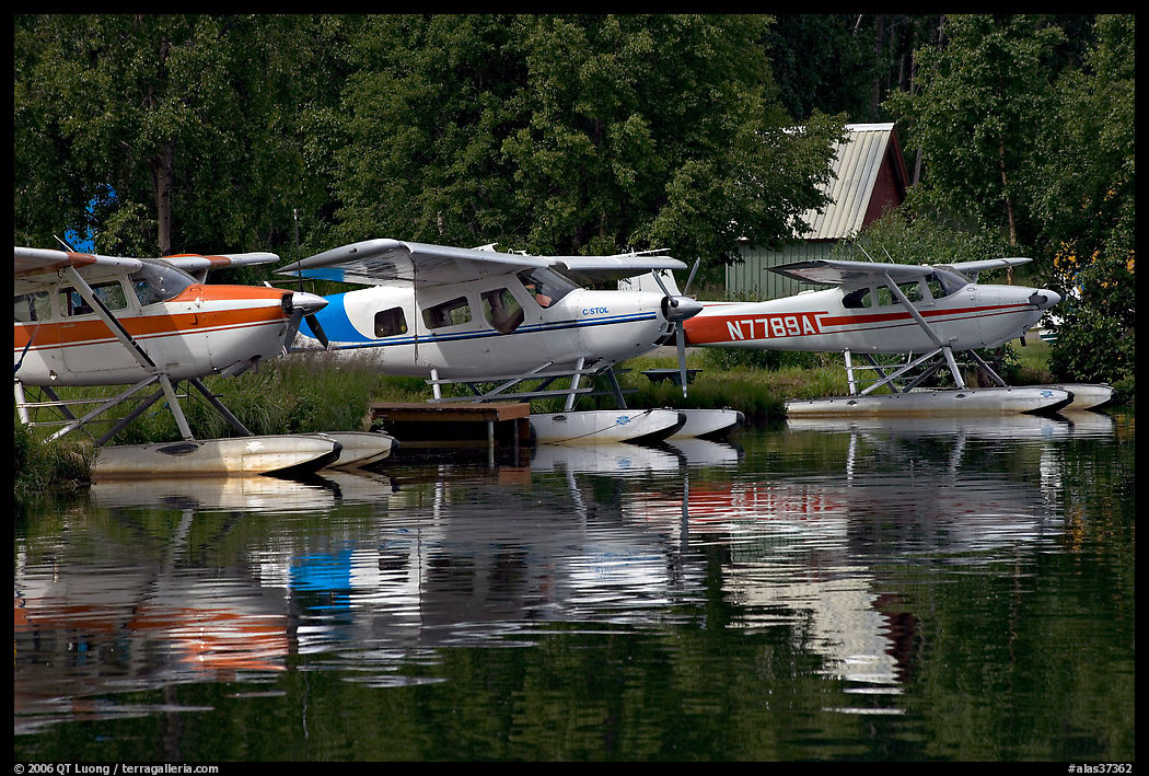 Float planes on Lake Hood, the largest float plane base in the world. Anchorage, Alaska, USA