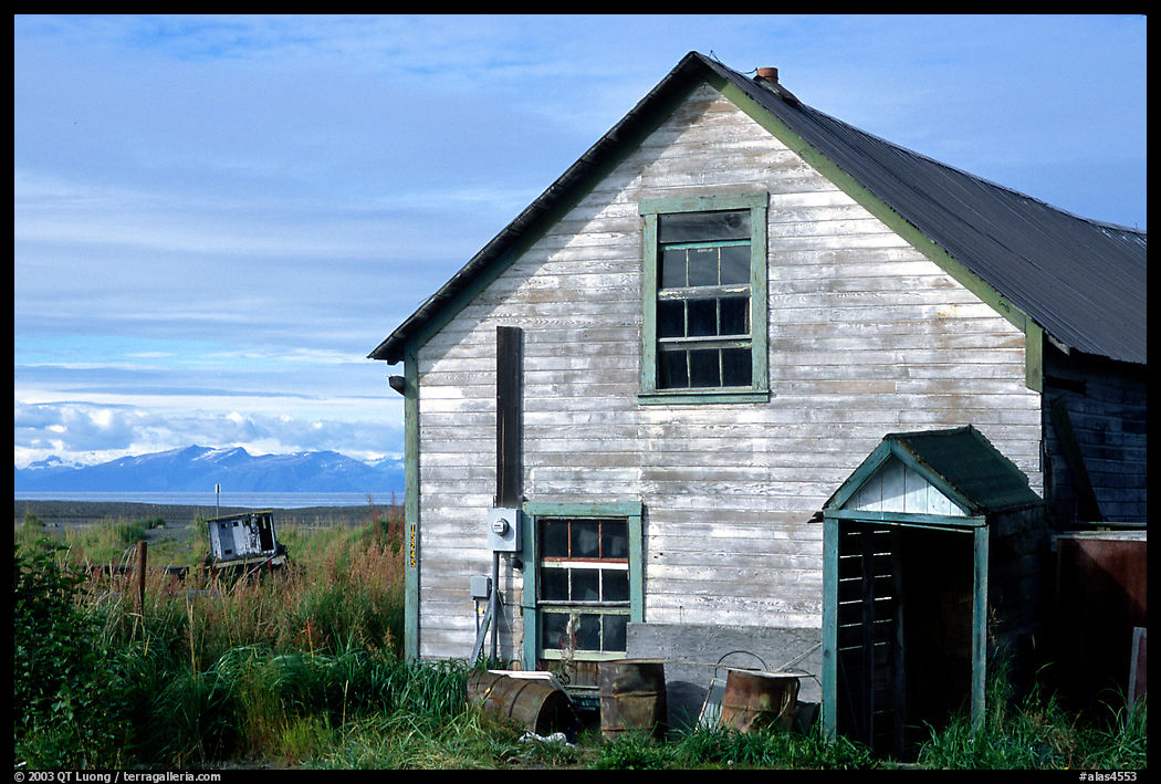 Old wooden house in  village. Ninilchik, Kenai Peninsula, Alaska, USA