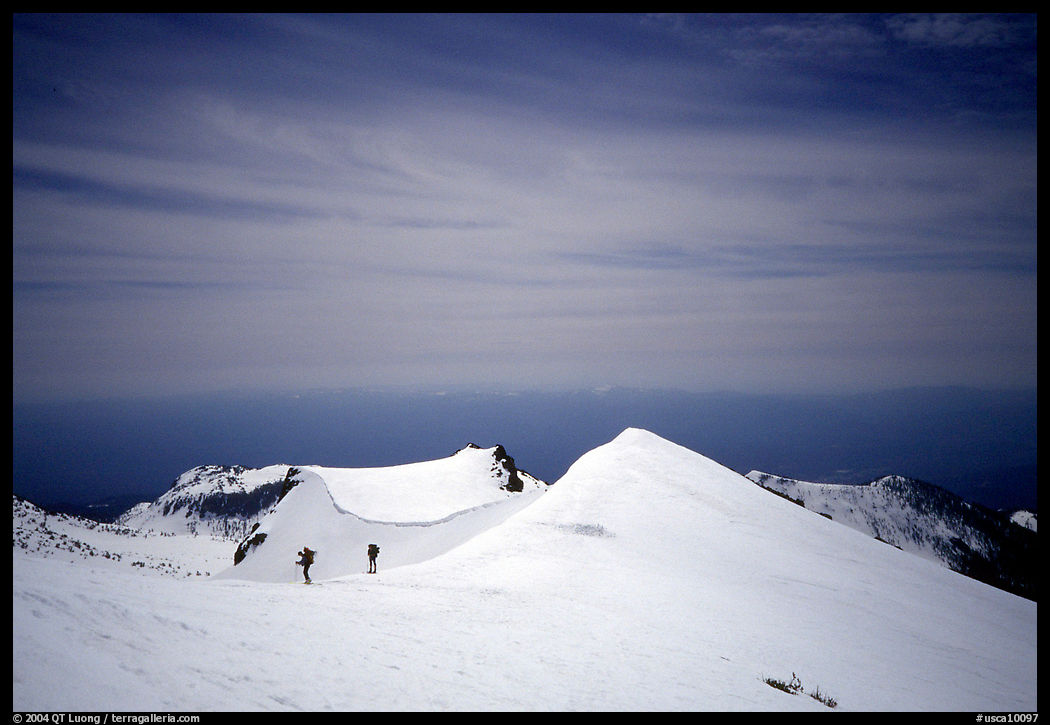 Climbers on the Green Ridge of Mt Shasta. California, USA