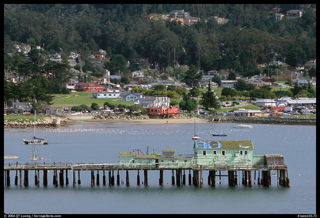 Pier, Pillar Point Harbor, Half-Moon Bay. Half Moon Bay, California, USA