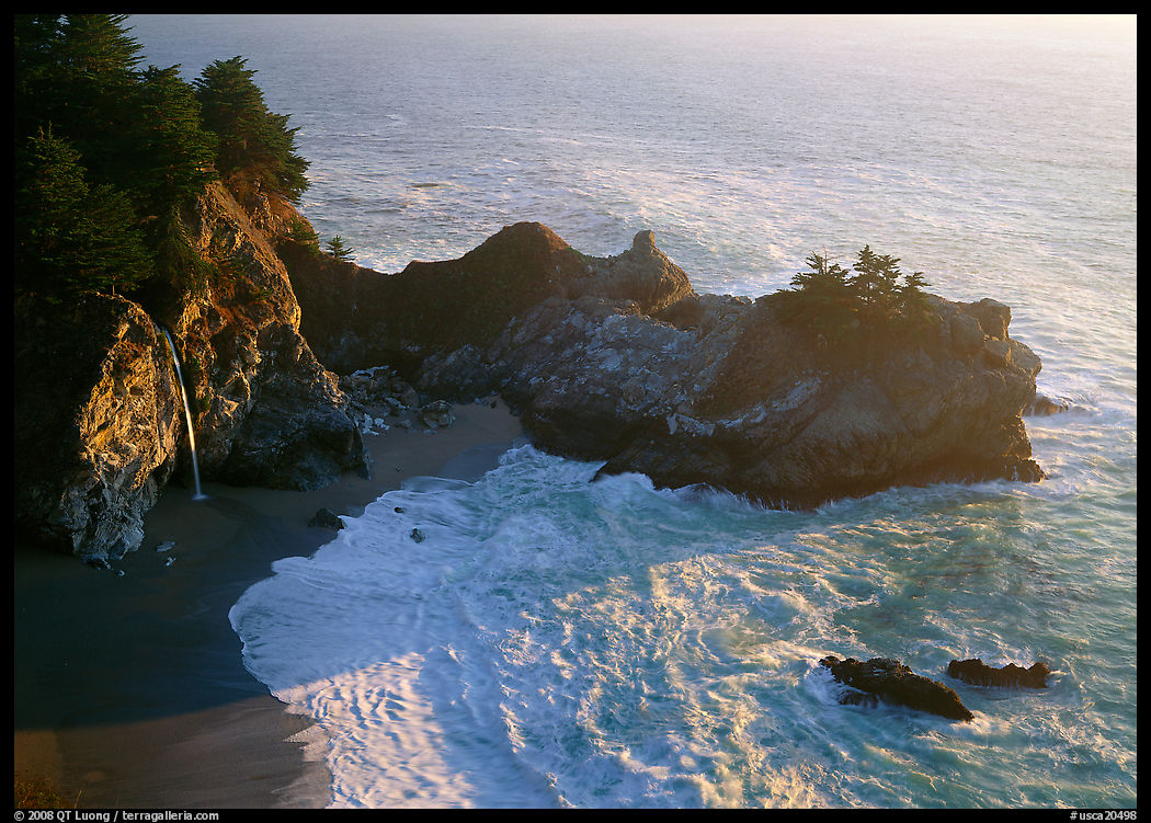Mc Way Cove and waterfall, late afternoon. Big Sur, California, USA