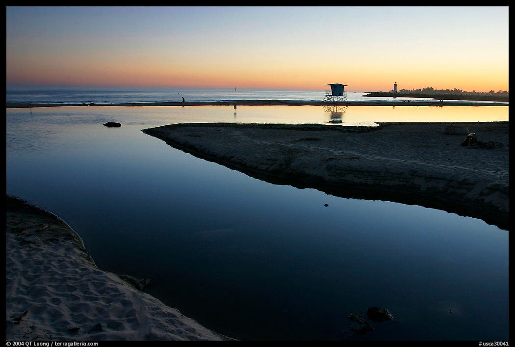 Twin Lakes State Beach, sunset. Santa Cruz, California, USA