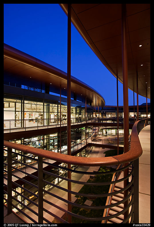 James Clark Center, home to Stanford's Bio-X program, dusk. Stanford University, SF Bay area, California, USA