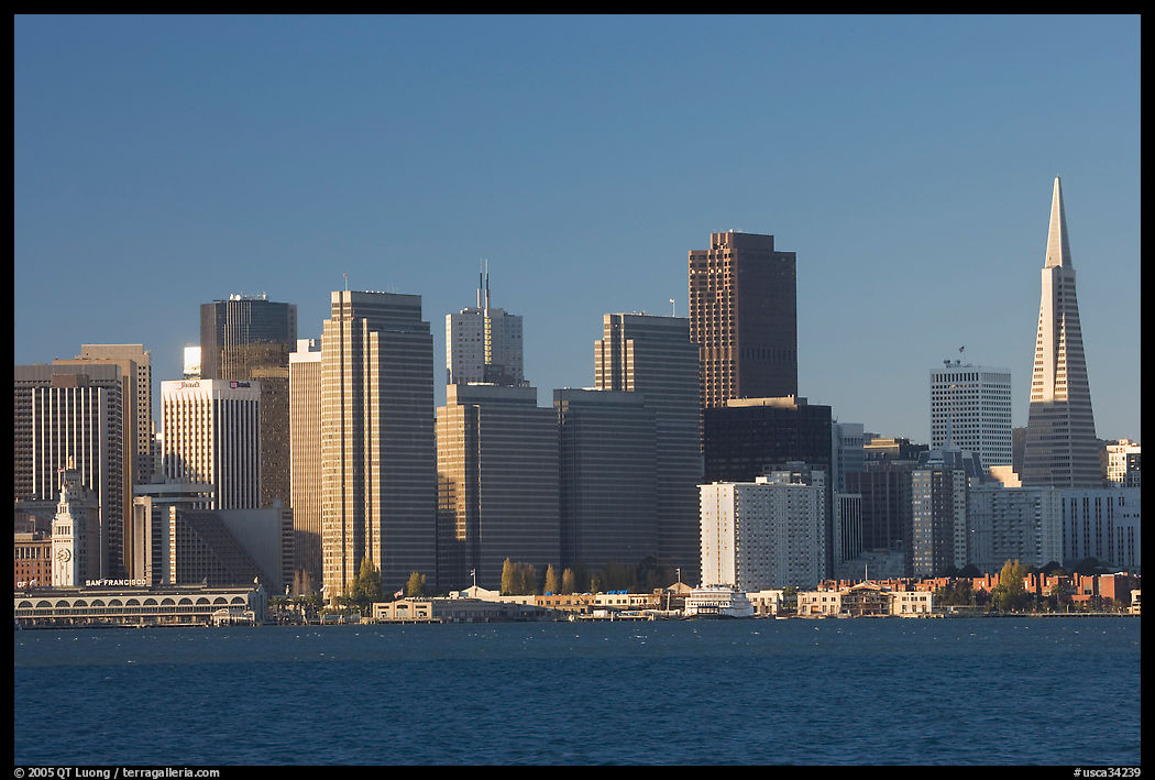 Embarcardero and skyline seen from Treasure Island, early morning. San Francisco, California, USA