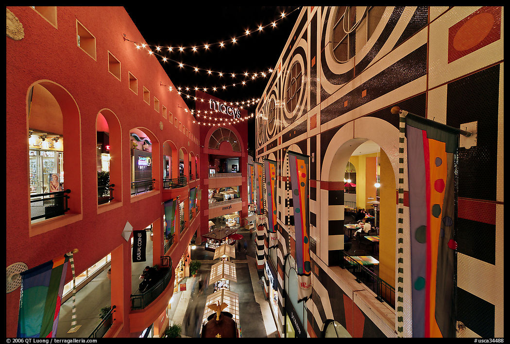 Horton Plaza shopping center, designed by Jon Jerde. San Diego, California, USA