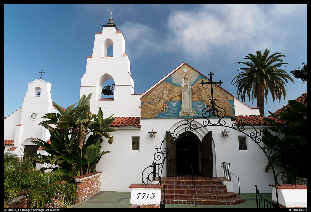 Church Mary Star of the Sea, designed by Carleon Winslow in California Mission style. La Jolla, San Diego, California, USA