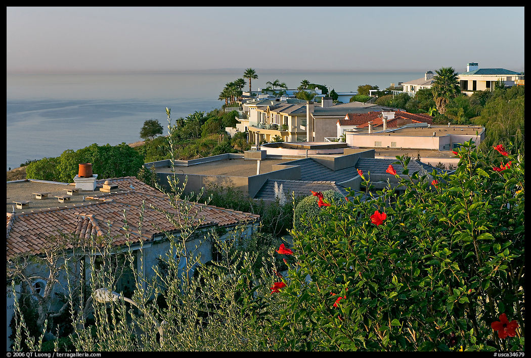 Hillside Houses overlooking the Pacific. Laguna Beach, Orange County, California, USA
