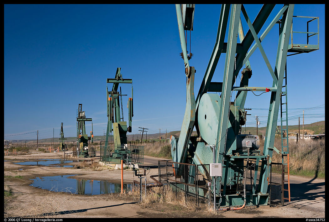 Oil extracting machinery,. California, USA