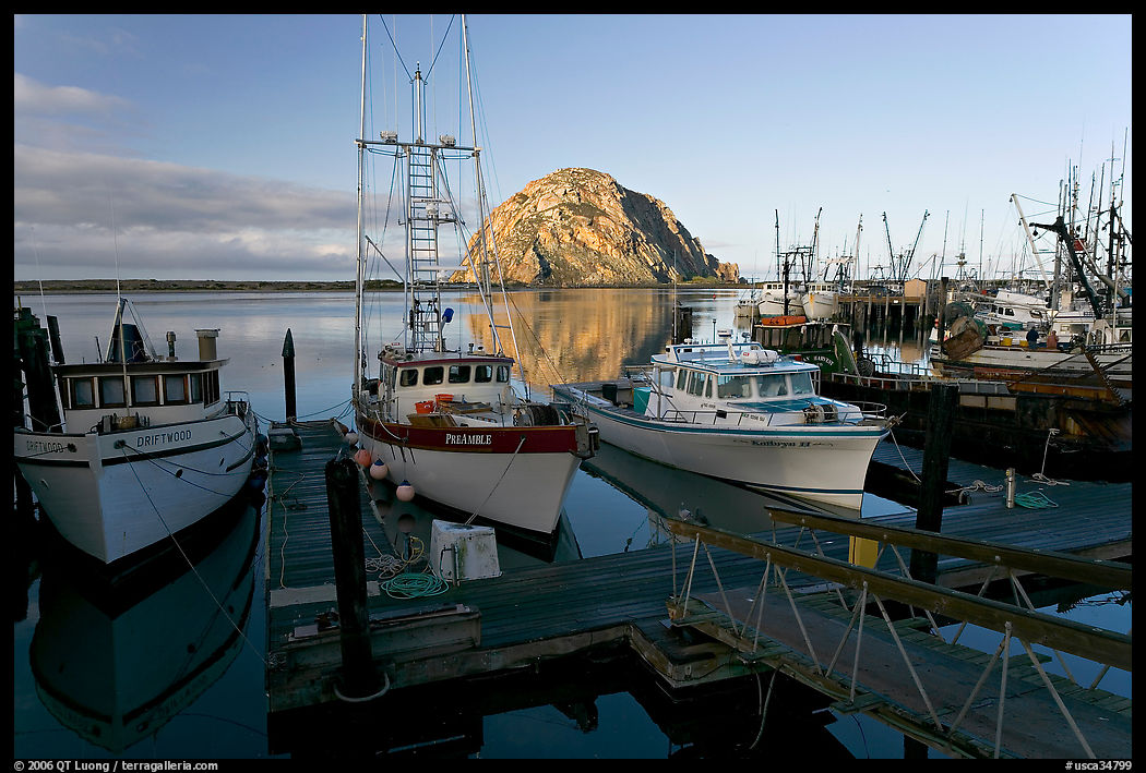 Harbor and Morro Rock, early morning. Morro Bay, USA