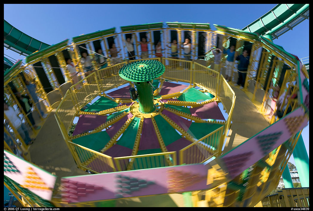 Spinning wheel ride, Beach Boardwalk. Santa Cruz, California, USA