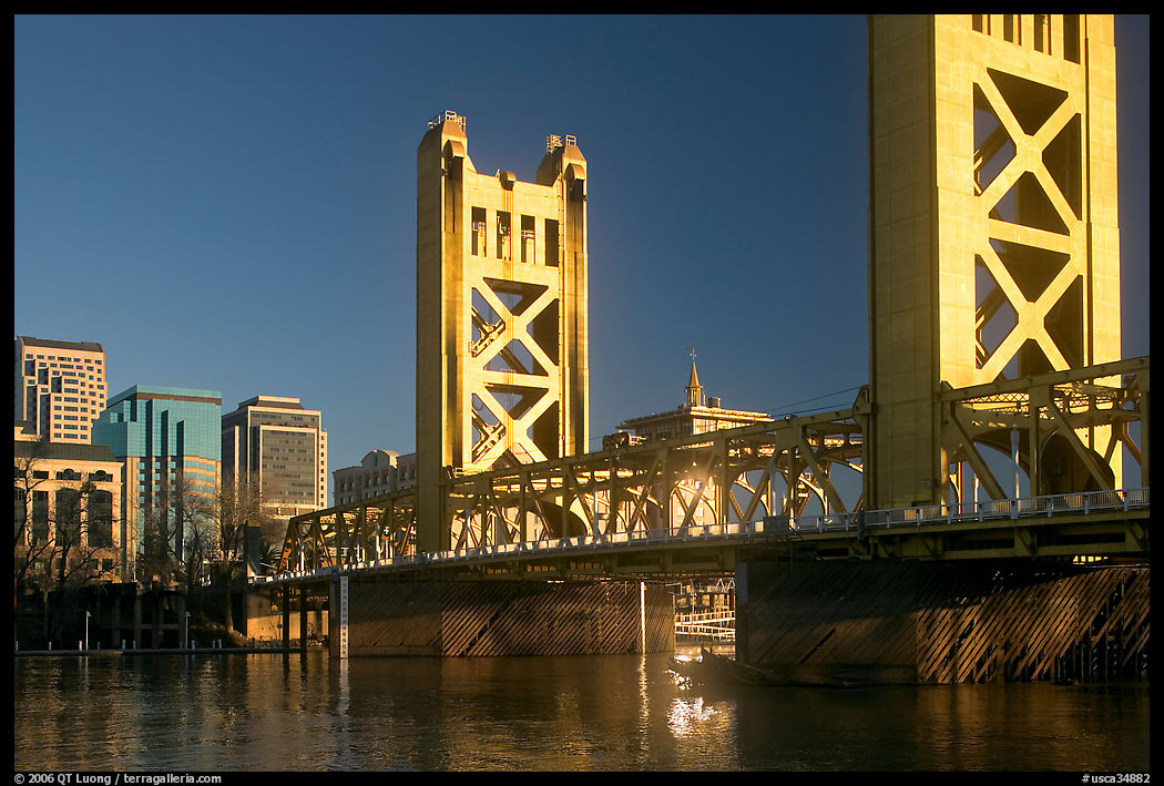 Tower bridge, a 1935 drawbridge, late afternoon. Sacramento, California, USA