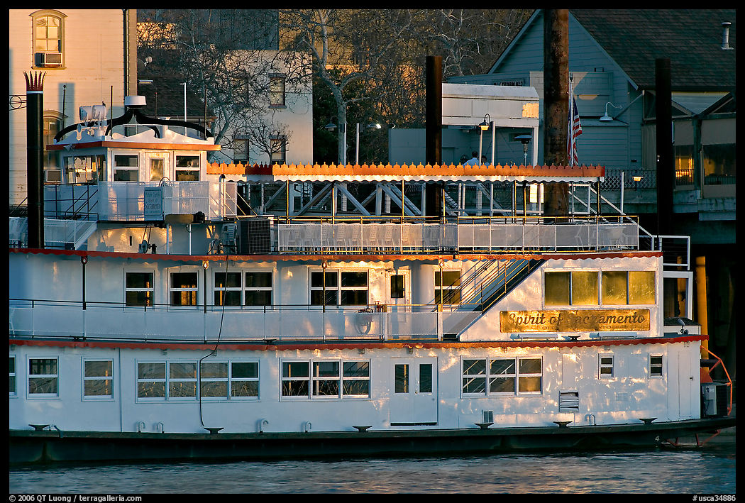 Last light on the Spirit of Sacramento riverboat. Sacramento, California, USA