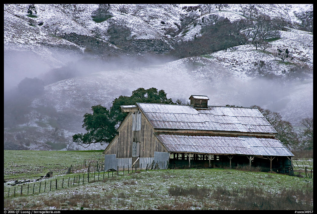 Barn with fresh dusting of snow. San Jose, California, USA