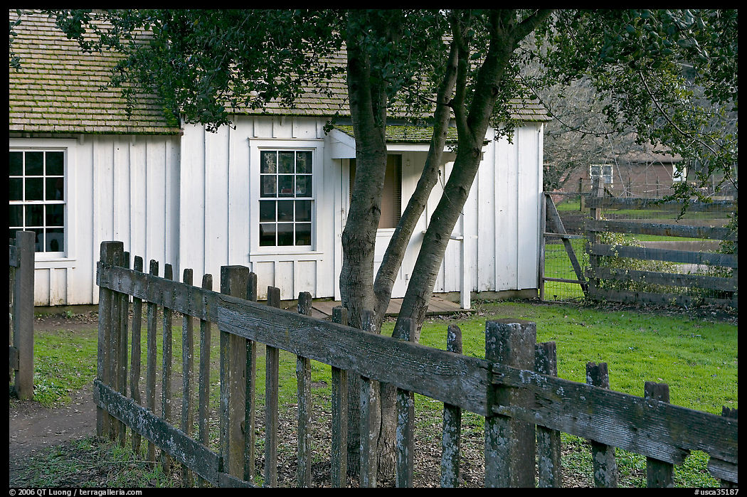 Fence and  Happy Hollow Farm, Rancho San Antonio Open Space Preserve. SF Bay area, California, USA