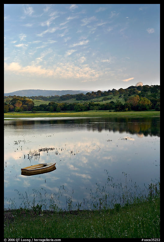 Lake Lagunata with the Dish in background. Stanford University, SF Bay area, California, USA