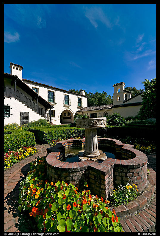 Fountain and garden, Allied Arts Guild. Menlo Park, SF Bay area, California, USA