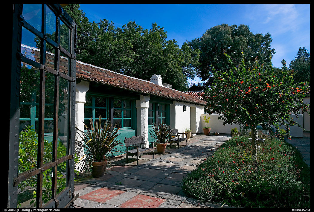 Courtyard, Allied Arts Guild. Menlo Park, SF Bay area, California, USA