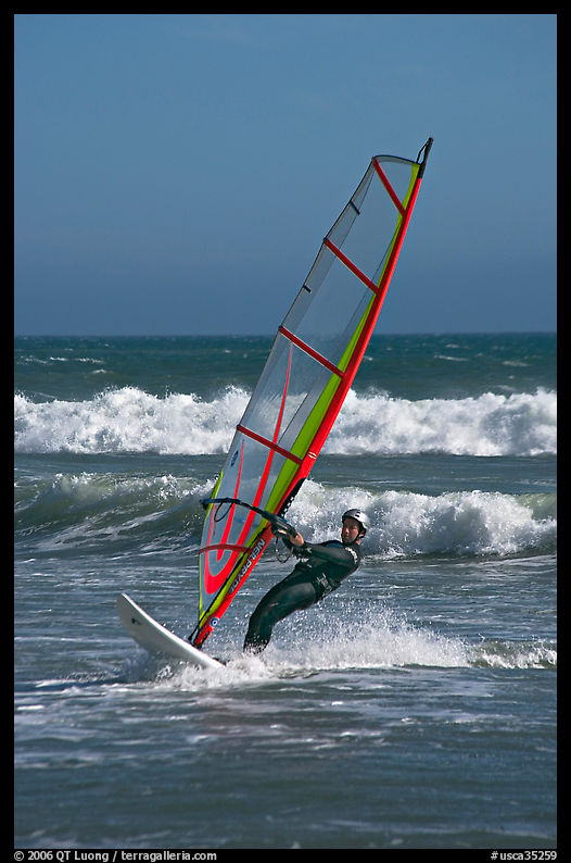 Windsurer leaning back, Waddell Creek Beach. SF Bay area, California, USA