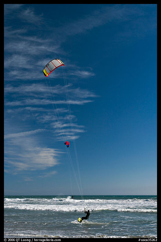 Kite surfers, waves, and ocean, Waddell Creek Beach. SF Bay area, California, USA