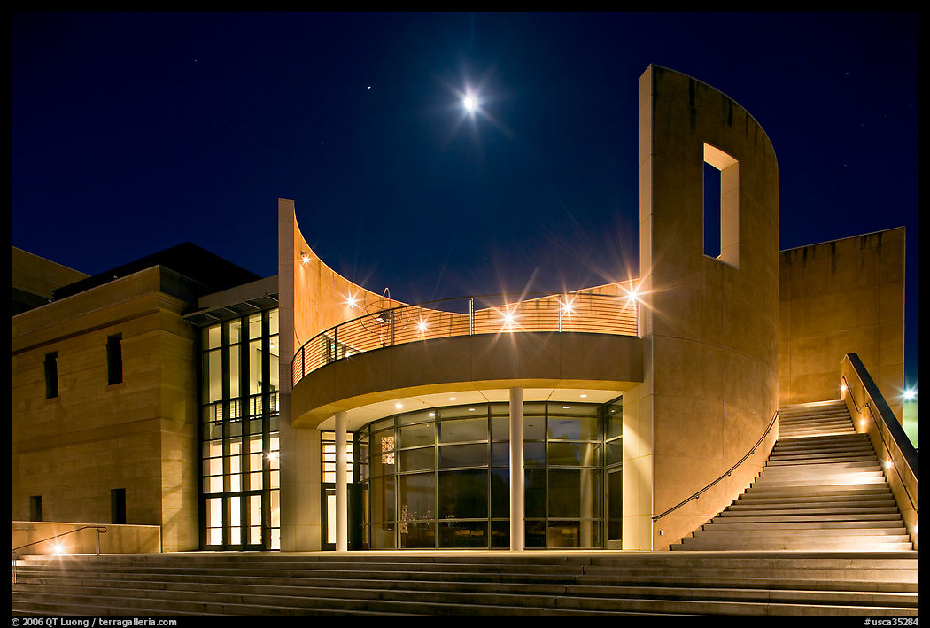 Iris and  Gerald Cantor Center for Visual Arts at night with moon. Stanford University, SF Bay area, California, USA