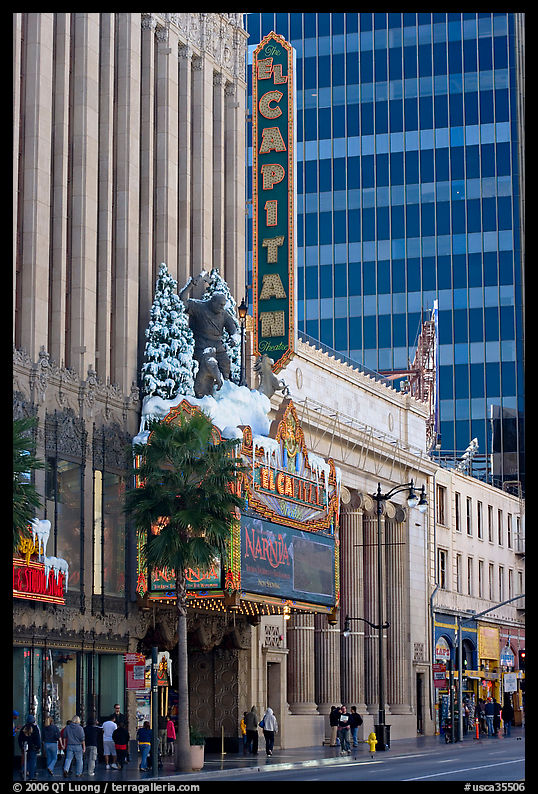 Facade of the El Capitan theater in Spanish colonial style. Hollywood, Los Angeles, California, USA