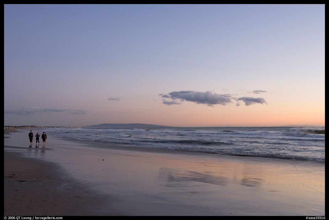 Beach at sunset. Santa Monica, Los Angeles, California, USA