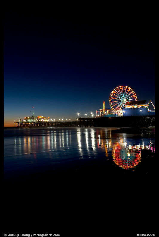 Ferris Wheel and pier at night. Santa Monica, Los Angeles, California, USA