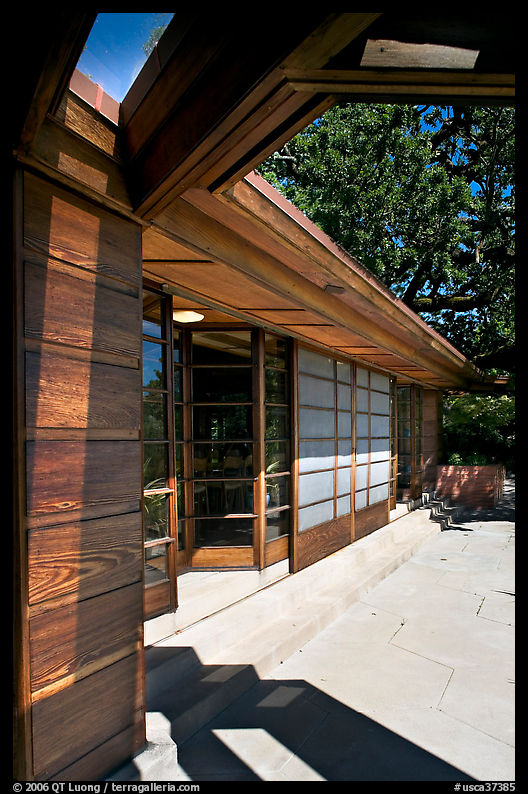 Dining room exterior, Hanna House. Stanford University, SF Bay area, California, USA