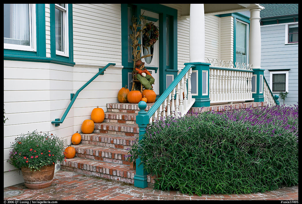 House entrance with pumpkins. Half Moon Bay, California, USA