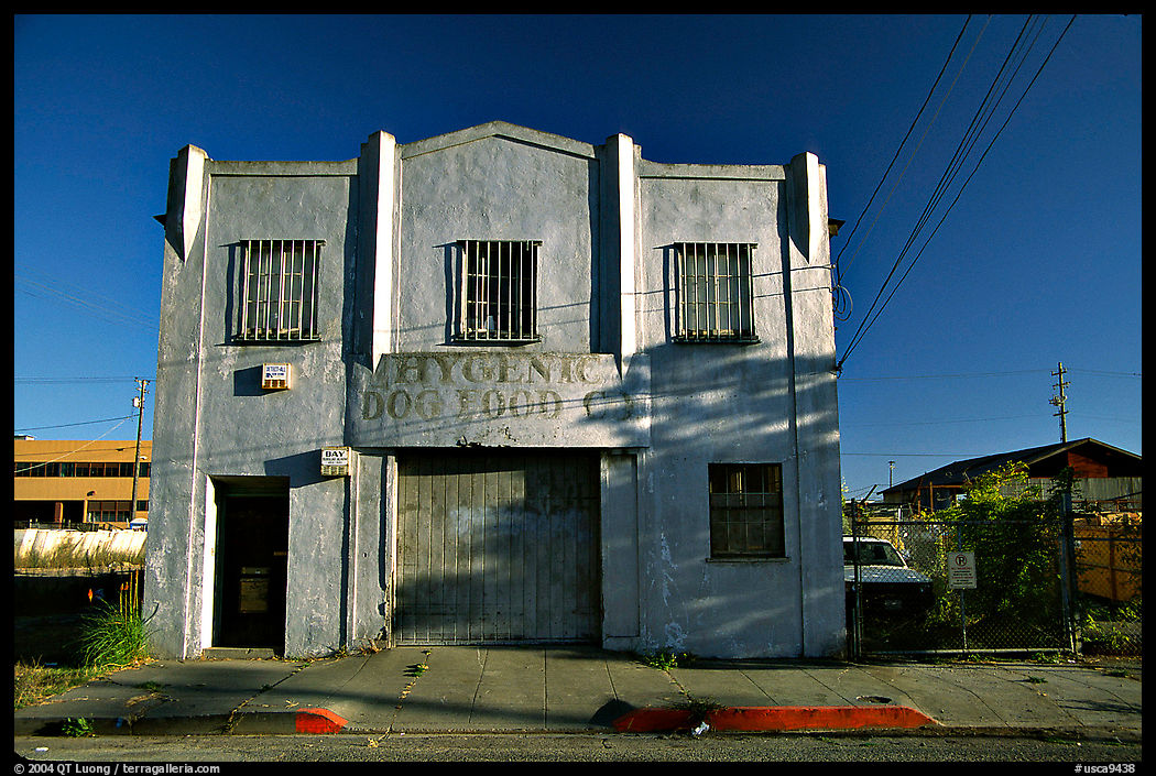 Hygienic food for dogs buildings, Berkeley. Berkeley, California, USA