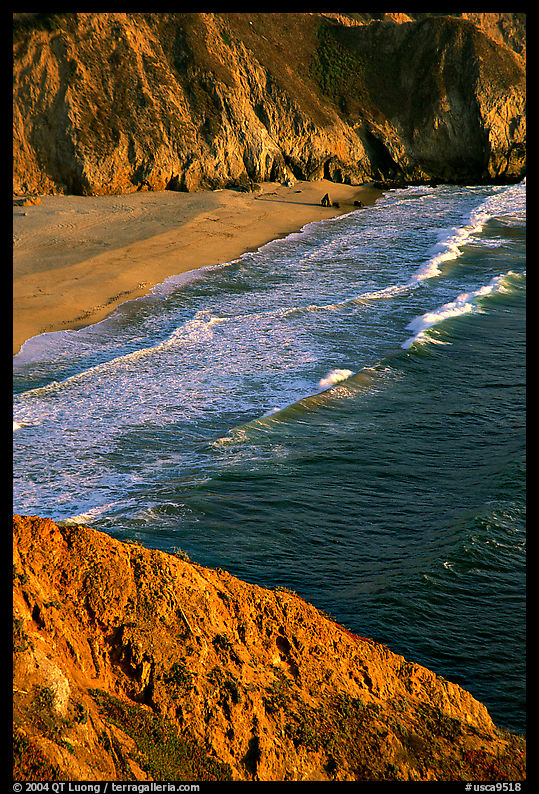 Beach near Devil's slide, sunset. San Mateo County, California, USA