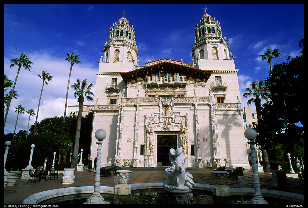[restricted use] Hearst Castle. California, USA