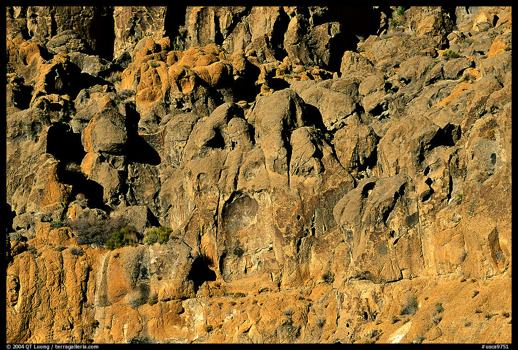 Rock formations, Hole-in-the-wall. Mojave National Preserve, California, USA