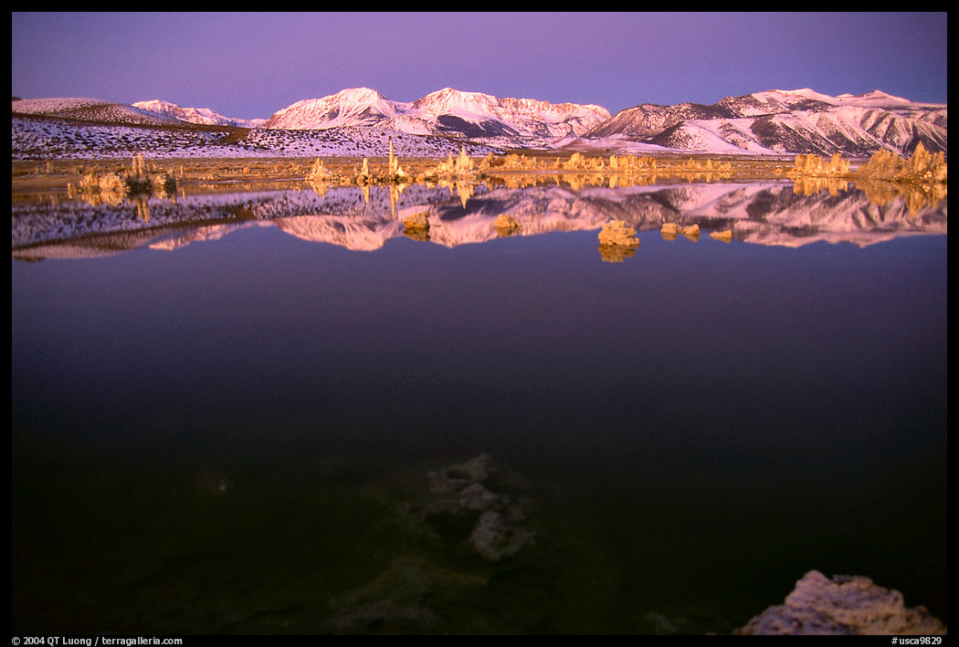 Tufas and Sierra Nevada, winter sunrise. Mono Lake, California, USA