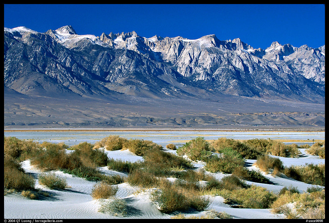 Sierra Nevada mountains rising abruptly above Owens Valley. California, USA