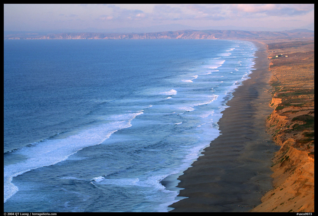 Point Reyes Beach, sunset. Point Reyes National Seashore, California, USA