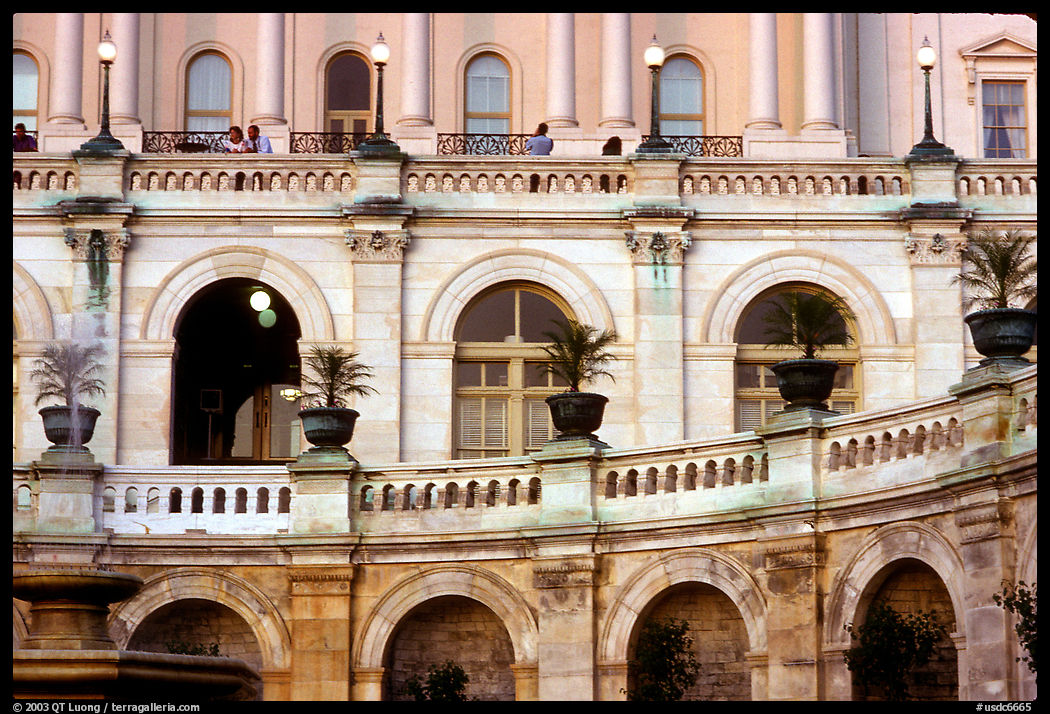 Detail of the facade of the Capitol. Washington DC, USA
