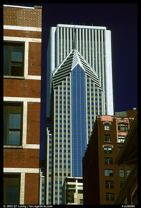 Buildings in downtown. Chicago, Illinois, USA